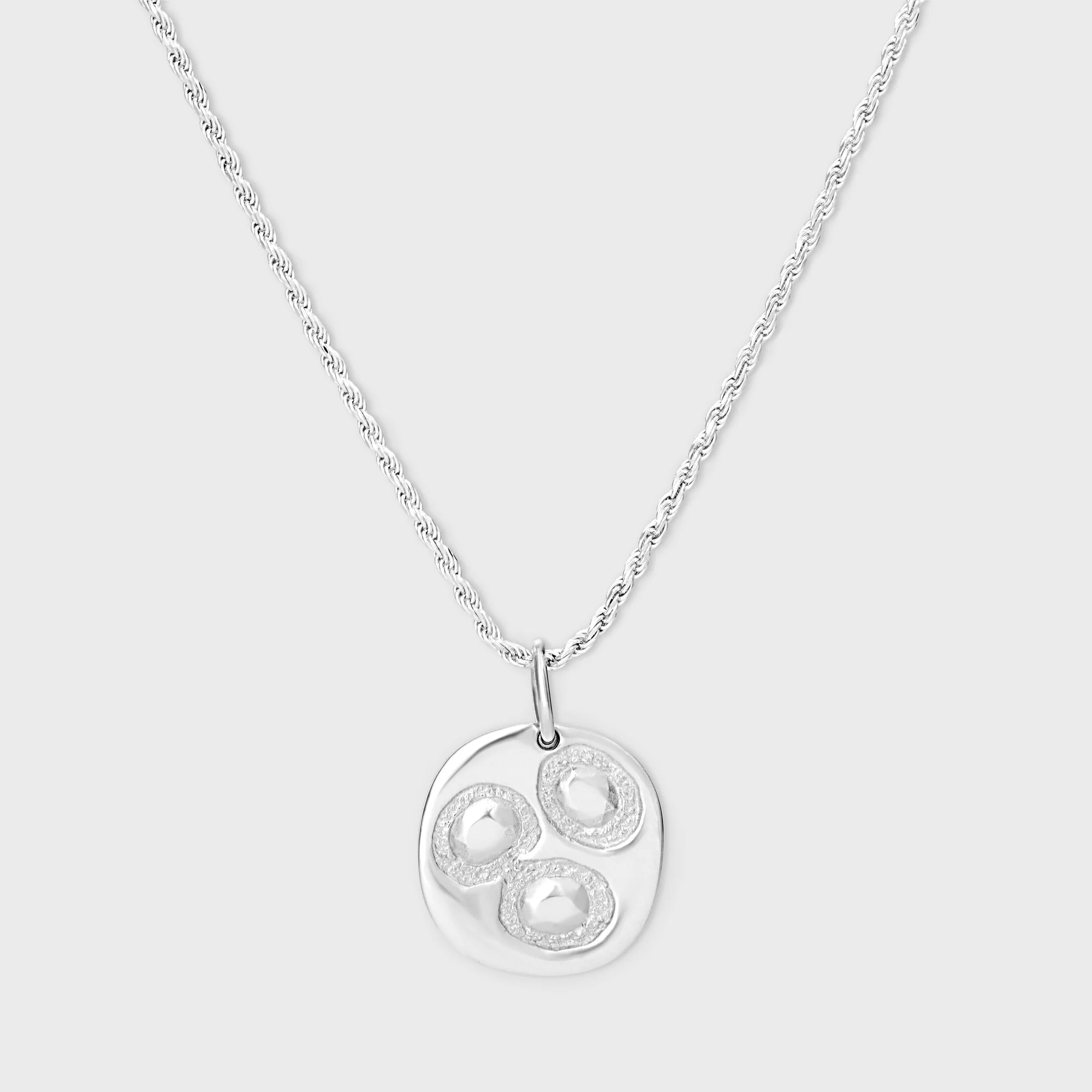 Bleue Burnham Oval Chloroplast Impression Pendant