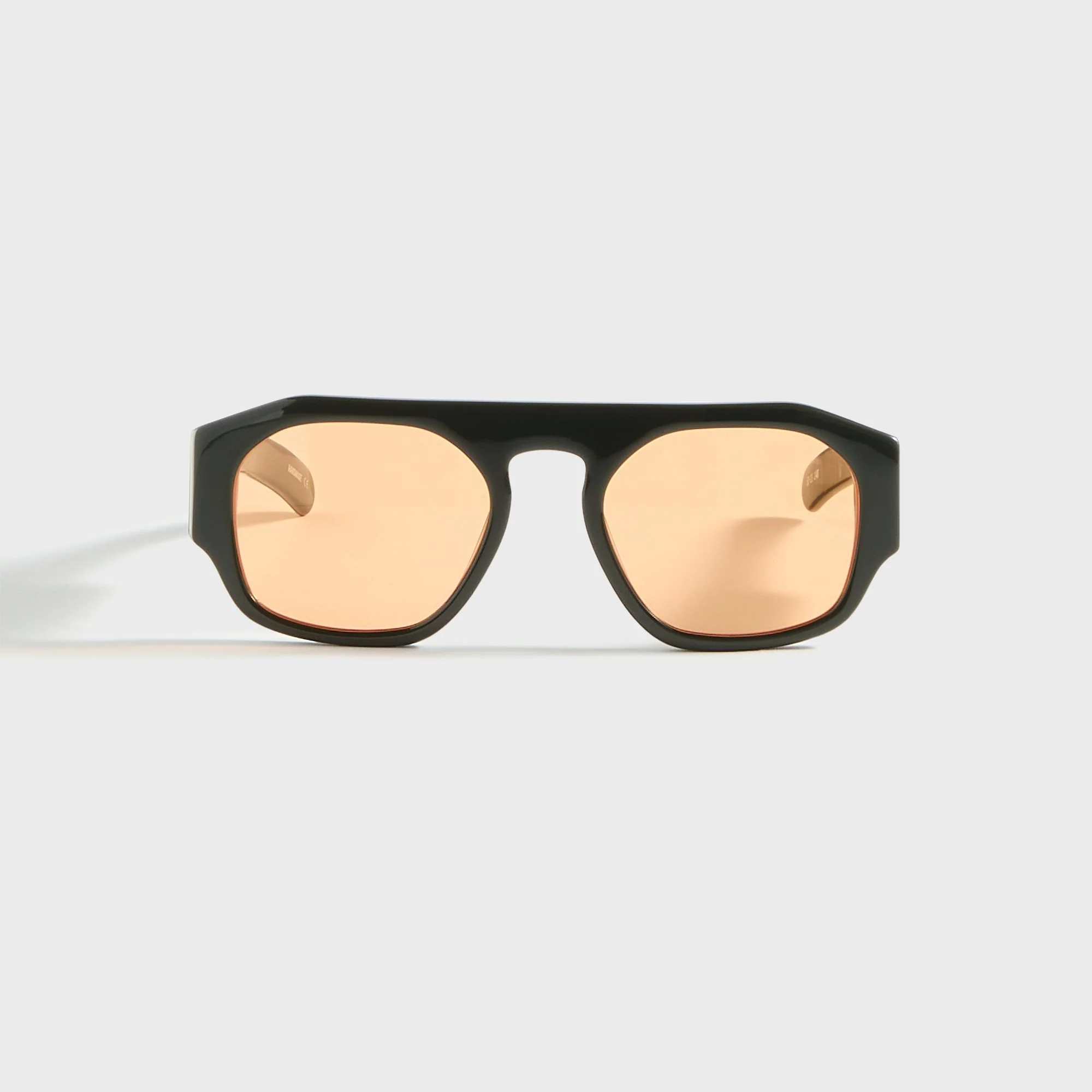 Flatlist Shade 02