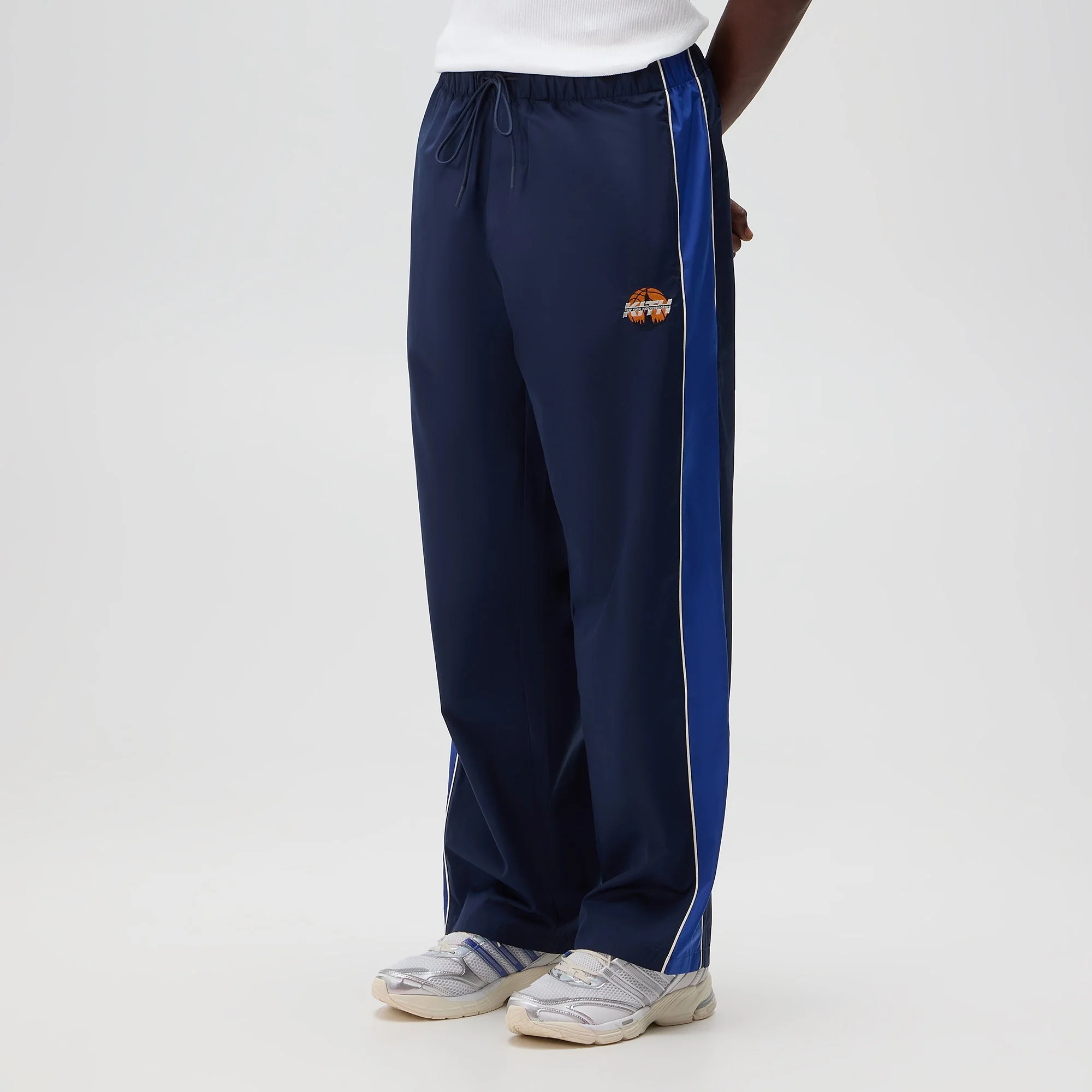 Kith for the New York Knicks Nylon Elias Pant Kith for the New York Knicks Nylon Elias Pant